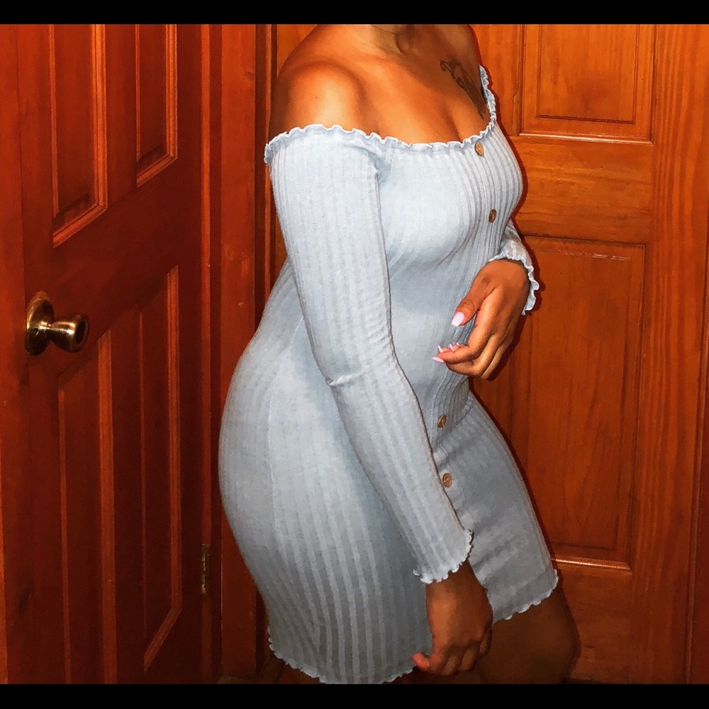 Baby blue dress